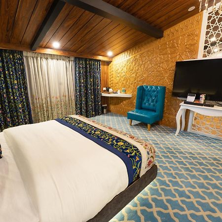 Hotel Snowland, Srinagar Esterno foto