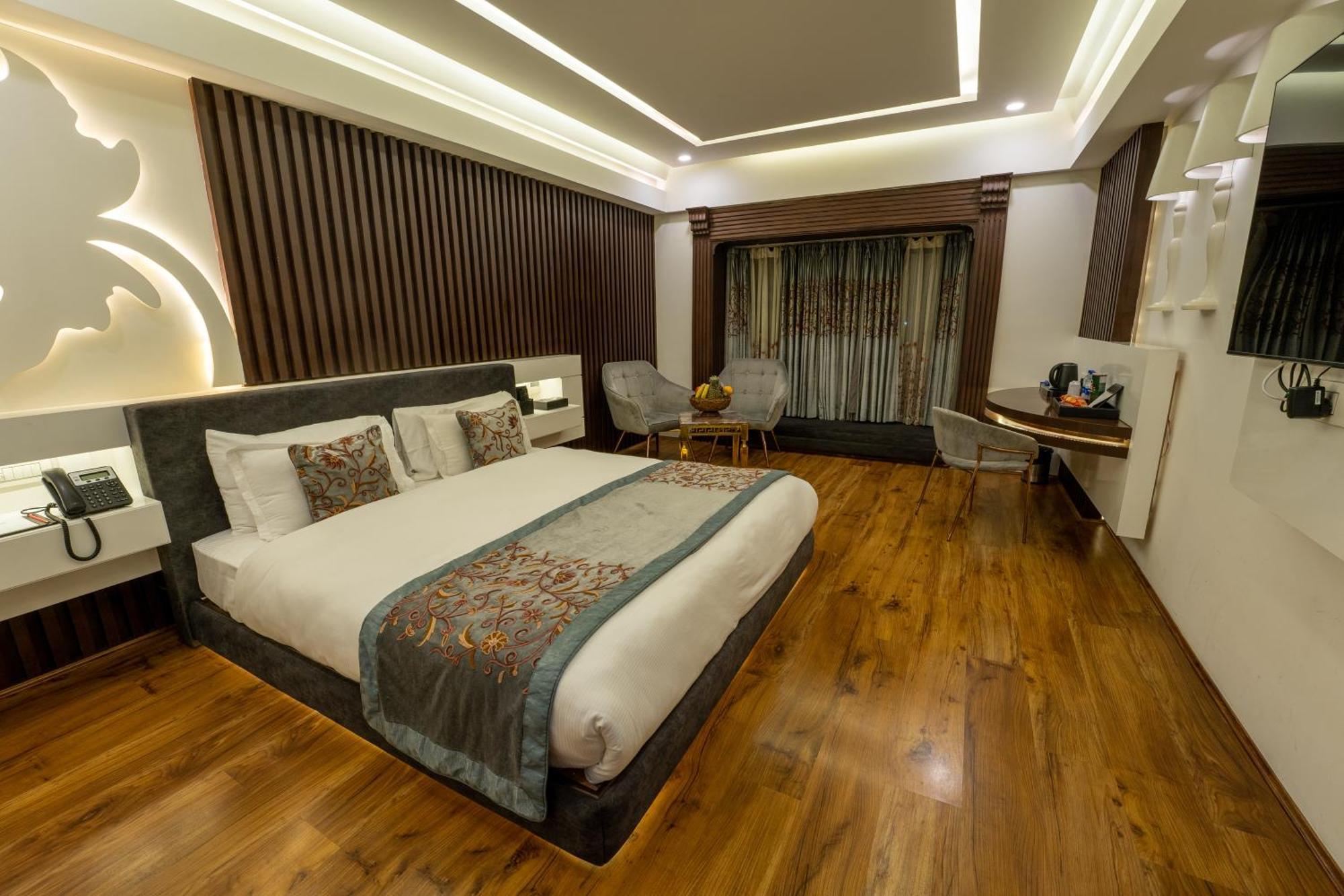 Hotel Snowland, Srinagar Esterno foto